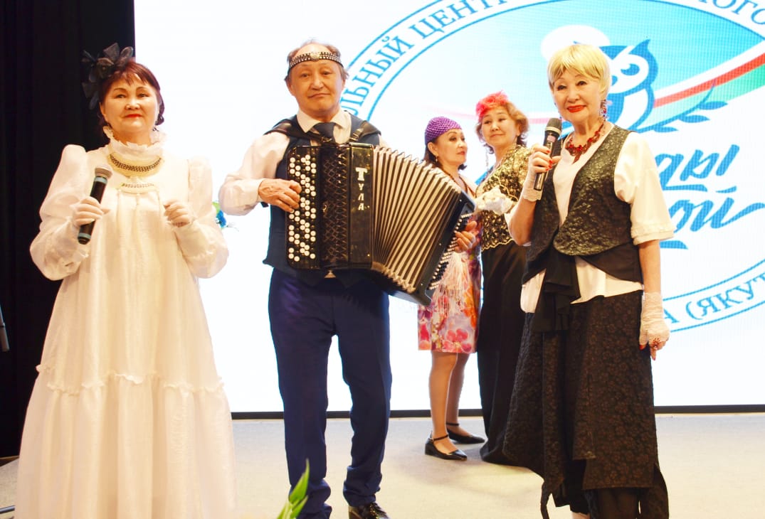 d90475a5b3f46bfaf3c315310360acdfc9813e78 - 