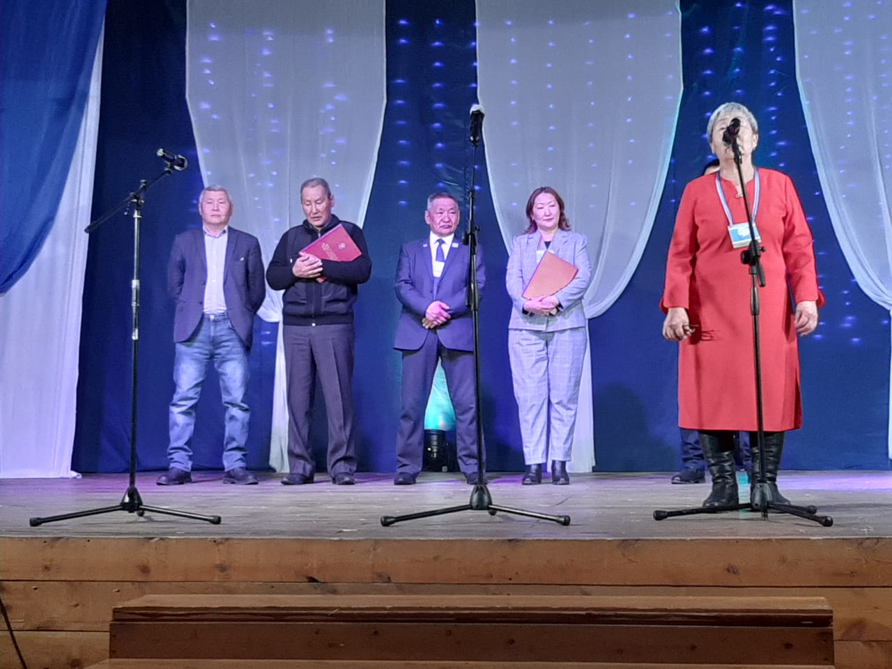 828d90db-8a73-4821-befb-901a917e34b3 - 